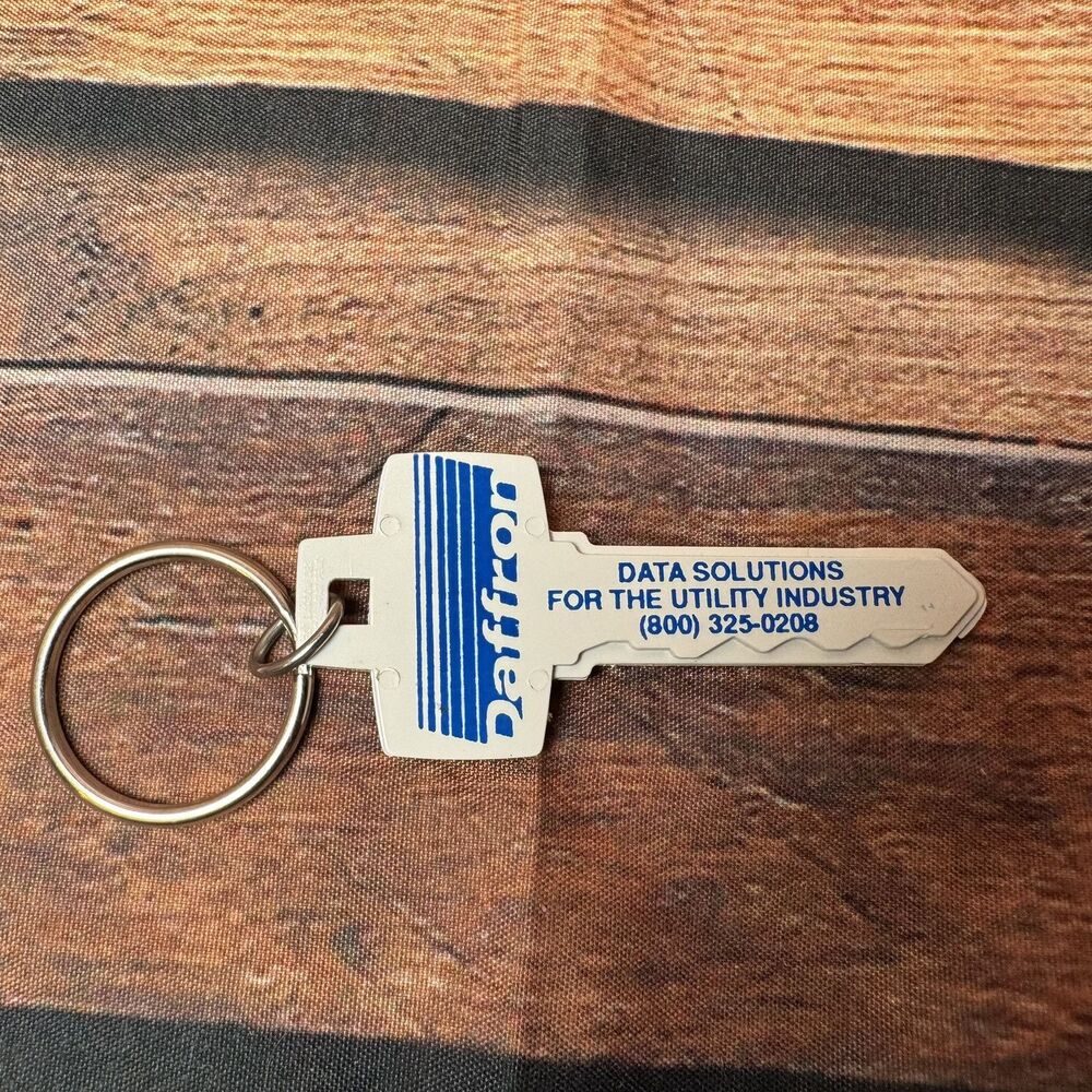 Daffron Data Solutions Key Razor Blade Keychain Vintage Utility Industry